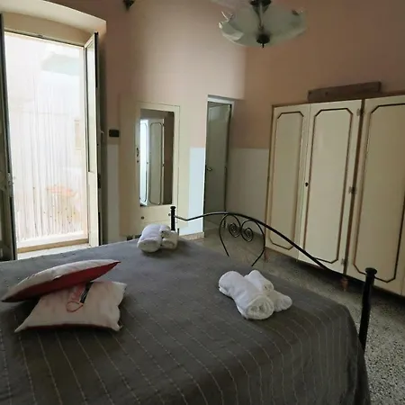 Casa Vacanza Shining Nyaraló Torre San Giovanni Ugento