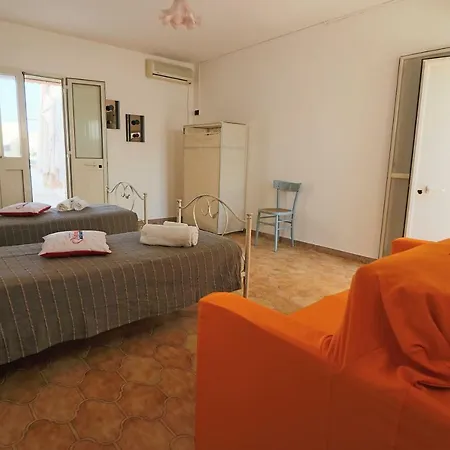 Casa Vacanza Shining Nyaraló *
